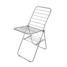 Statics clothes hanger